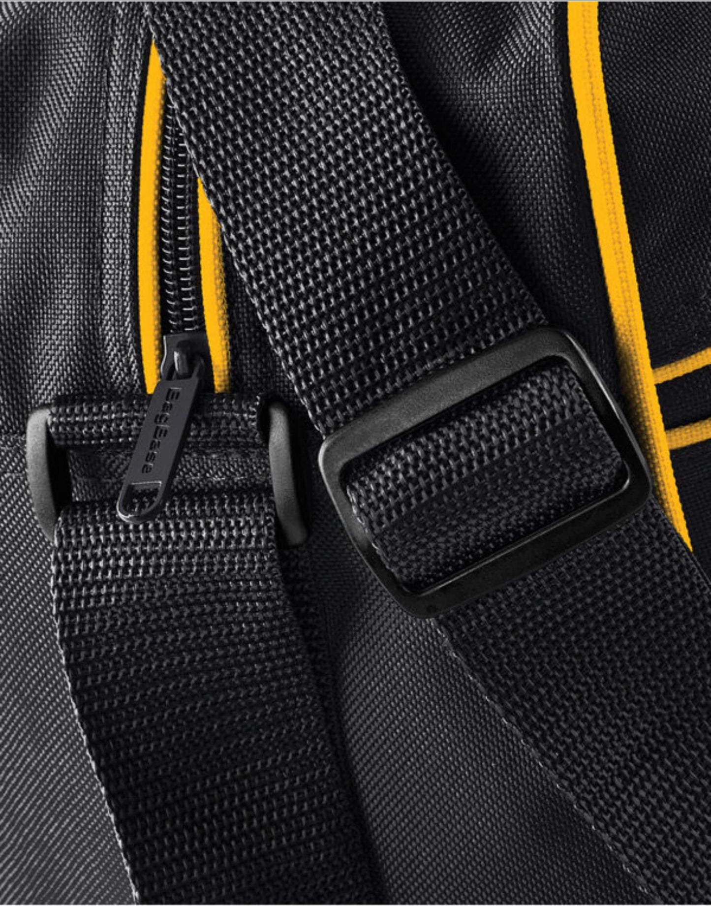 STRÖVA Retro Shoulder Bag – Classic Style, Everyday Function