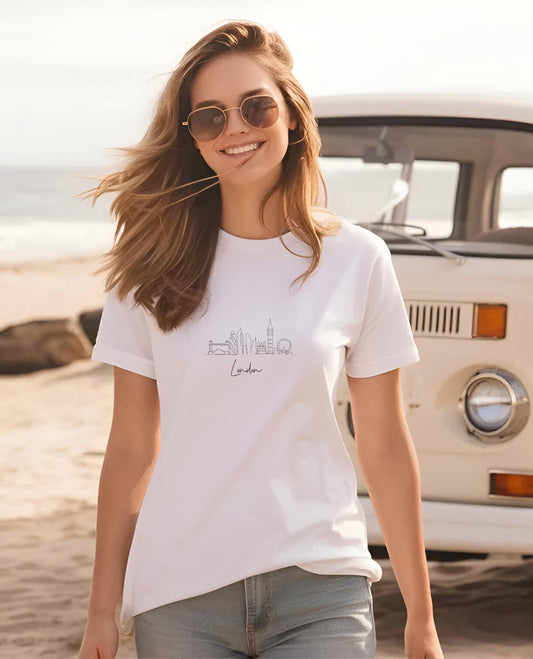 Organic Cotton London Skyline T-Shirt: Minimalist Line Art